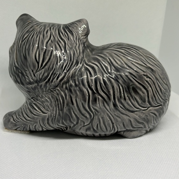 Ceramic cat with blue eyes - Picture 3 of 7